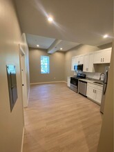 2105 Eastern Ave, Unit 1 Bedroom in Baltimore, MD - Building Photo - Building Photo