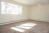 Ambassador Terrace - 6