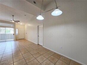 3544 Desert Cliff St, Unit 201 in Las Vegas, NV - Building Photo - Building Photo