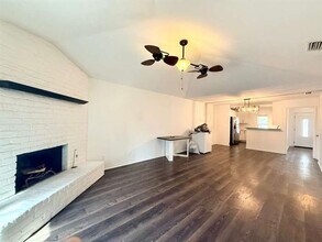 1805 Bristol Cove in Plano, TX - Building Photo - Building Photo