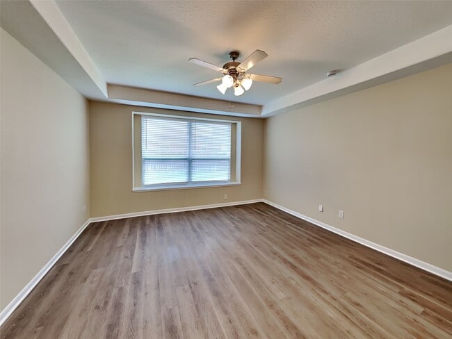 property at 10923 Tattershall Ln