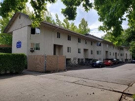 410 NW 8th St in Corvallis, OR - Building Photo