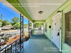 3511 Bishop Eddie Newkirk Wy in Tampa, FL - Building Photo - Building Photo