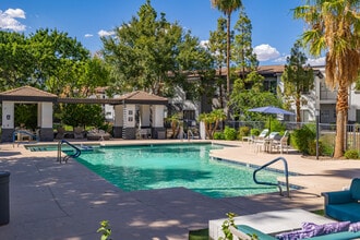 Villas at Mountain Vista Ranch in Surprise, AZ - Foto de edificio - Building Photo