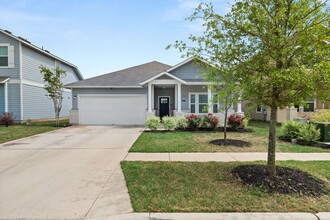 205 Desperado St in Niederwald, TX - Building Photo - Building Photo