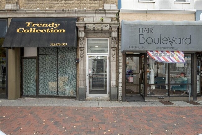 217 Smith St in Perth Amboy, NJ - Building Photo - Building Photo