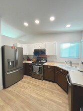 9597 Fox Den Dr in Littleton, CO - Building Photo - Building Photo