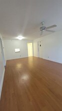 4200 NW 3rd Ct in Plantation, FL - Building Photo - Building Photo