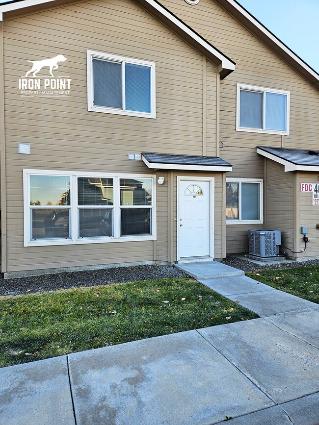 4017 Washington Ave in Caldwell, ID - Building Photo - Building Photo