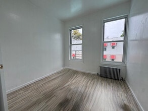 602 New Lots Ave in Brooklyn, NY - Building Photo - Building Photo