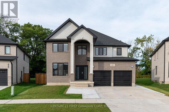 2166 Tripp Dr