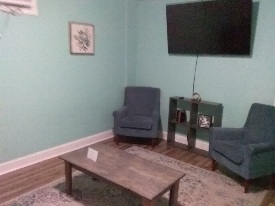561 Mendel Ave in Savannah, GA - Building Photo