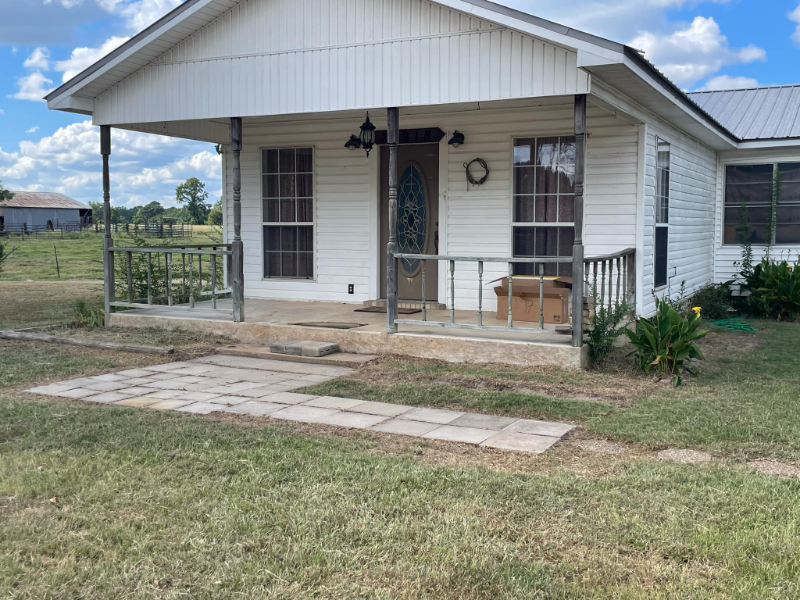 21918 TX-77 in Marietta, TX - Foto de edificio