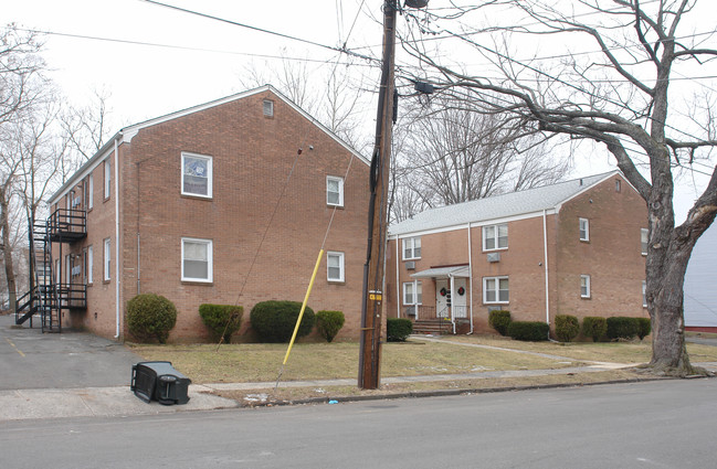 388-398 Union St in Rahway, NJ - Building Photo - Building Photo