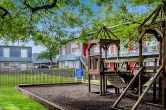 Northwest Corners in Houston, TX - Building Photo - Building Photo