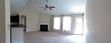 290 Merin Height Rd in Jacksonville, NC - Building Photo - Building Photo