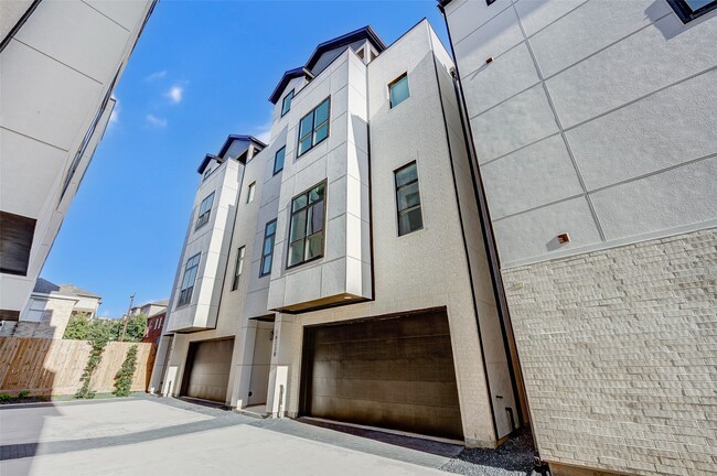 property at 1823 Prospect St