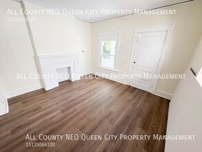 126 Wroe Ave in Dayton, OH - Building Photo - Building Photo