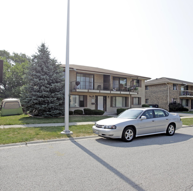 17711 Exchange Ave in Lansing, IL - Foto de edificio - Building Photo