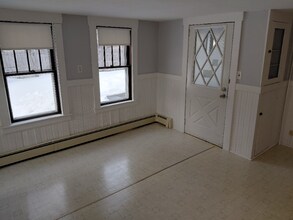 115 Freedom St, Unit 115 Freedom st in Athol, MA - Foto de edificio - Building Photo