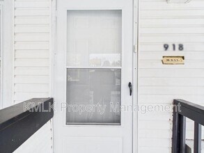 918 Peckham St in Akron, OH - Building Photo - Building Photo