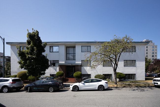 Whitoy Apartments in Vancouver, BC - Building Photo - Building Photo