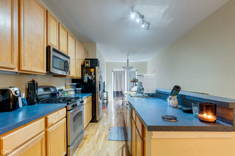 1441 W Fillmore St in Chicago, IL - Building Photo - Building Photo