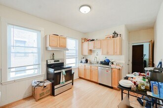 39 Chester St in Boston, MA - Building Photo - Building Photo