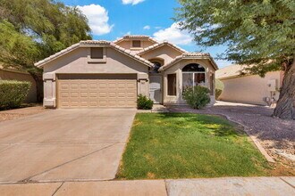 217 S Crosscreek Dr in Chandler, AZ - Building Photo - Building Photo