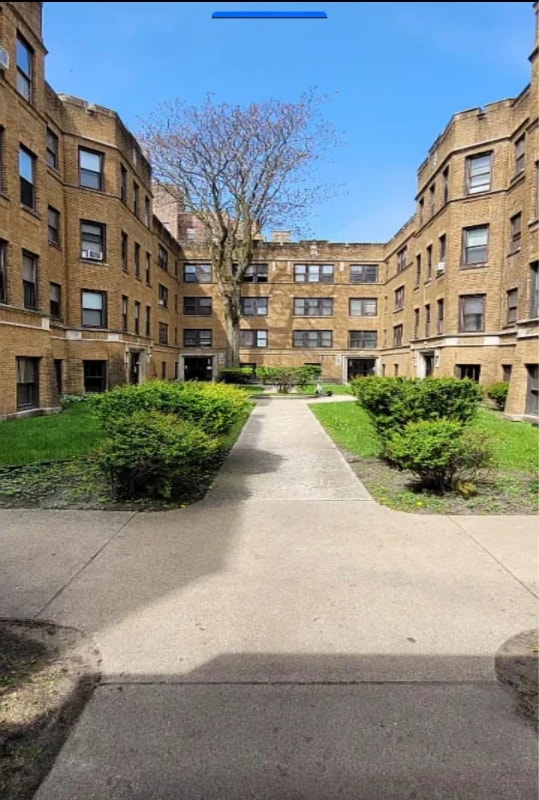 6926 S Oglesby Ave in Chicago, IL - Building Photo - Building Photo