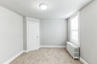 903 N Kenwood Ave photo'