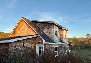 6274 Route 116 in Shelburne, VT - Building Photo - Building Photo