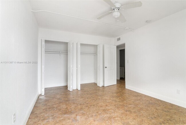 1525 NE 135th St-Unit -01 in North Miami, FL - Building Photo - Building Photo