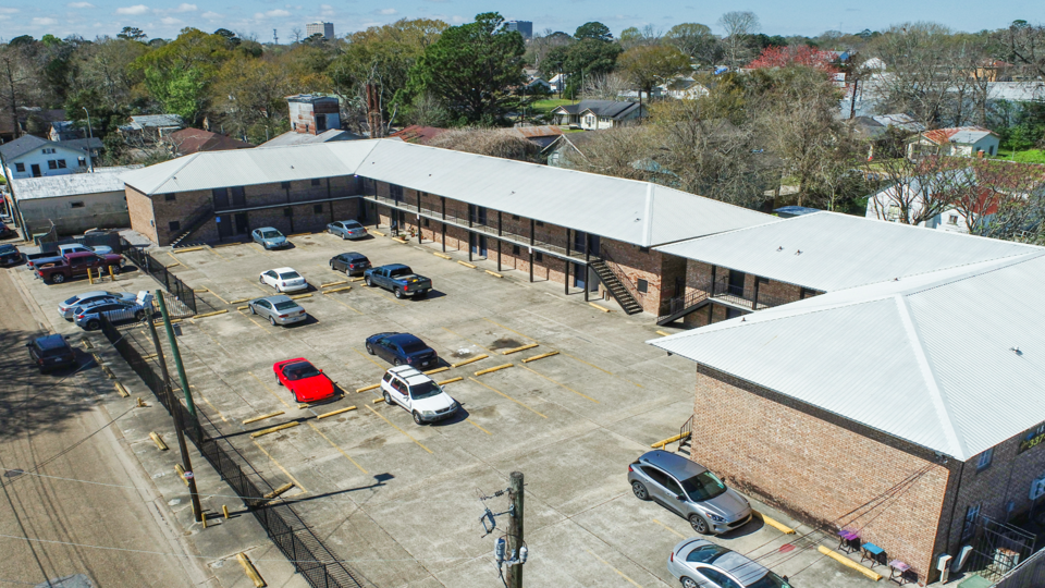 1025 9th St in Lafayette, LA - Building Photo