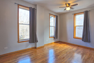 1506 W Erie St in Chicago, IL - Building Photo - Building Photo
