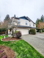 8306 Putters Ct in Arlington, WA - Building Photo
