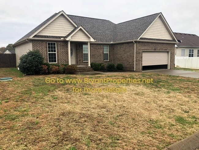 130 Elena Ln in Pleasant View, TN - Building Photo - Building Photo