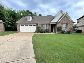 3520 Gap Knoll Cove in Memphis, TN - Building Photo - Building Photo