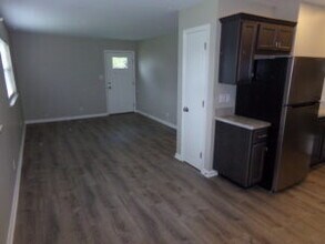 4901 Tanglewood Dr in Evansville, IN - Building Photo - Building Photo