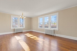 134 Washington Ave in Suffern, NY - Building Photo - Building Photo