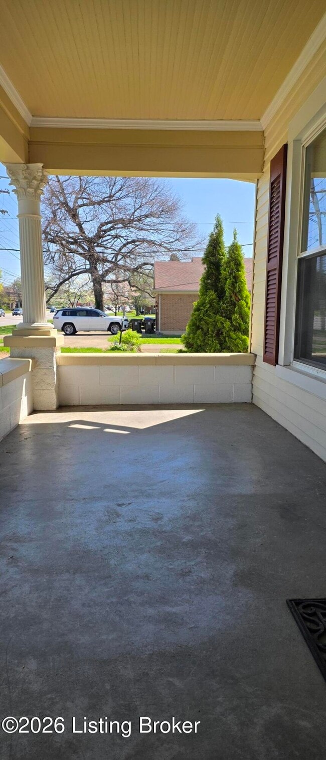 3814 Taylorsville Rd in Louisville, KY - Building Photo - Building Photo