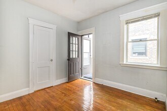 475 Broadway in Medford, MA - Building Photo - Building Photo