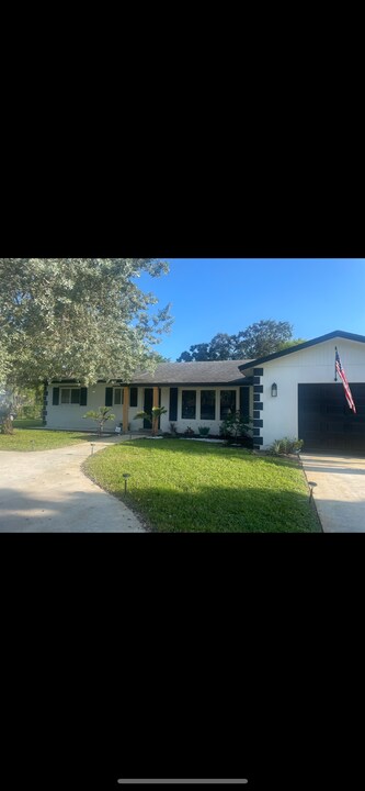 3712 Lowson Blvd in Delray Beach, FL - Building Photo