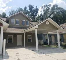 12334 Village Maison Dr in Walker, LA - Building Photo