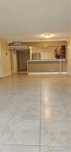 280 Racquet Club Rd in Weston, FL - Building Photo - Building Photo