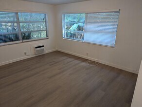 4800 N Flagler Dr-Unit -2 in West Palm Beach, FL - Building Photo - Building Photo
