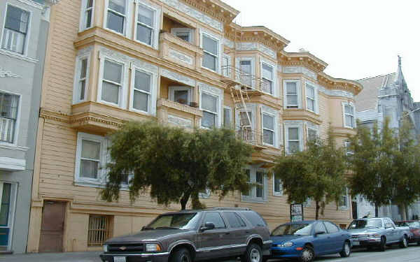 2303 Bush St in San Francisco, CA - Building Photo