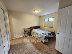 838 E 78th Ave in Anchorage, AK - Building Photo - Building Photo