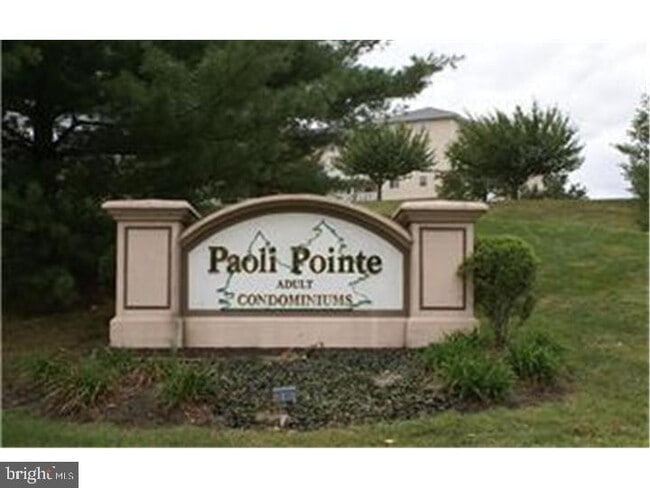 property at 231 Paoli Pointe Dr