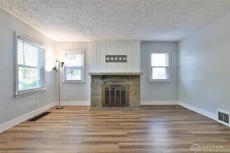 1916 Shroyer Rd in Dayton, OH - Building Photo - Building Photo